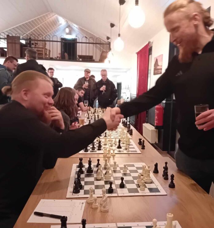 Hilmar - Simon Williams